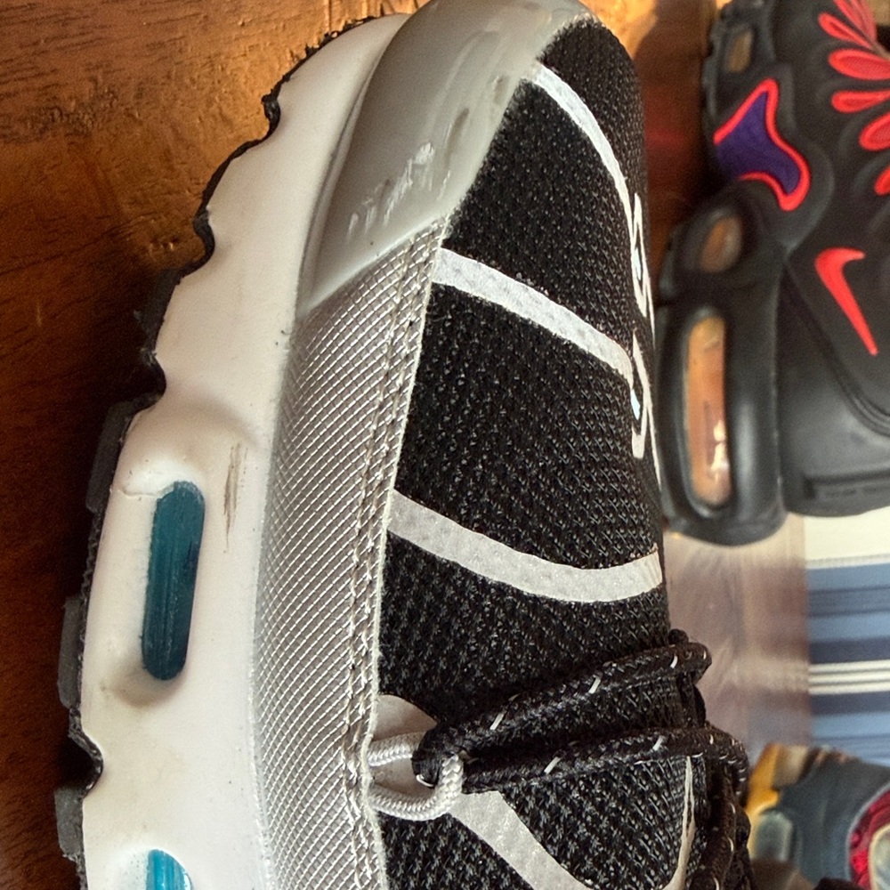 Black and White Athletic Sneakers - Picture 4 of 10